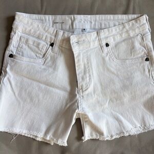 Kut from the Kloth Gidget White Denim Fray Shorts
